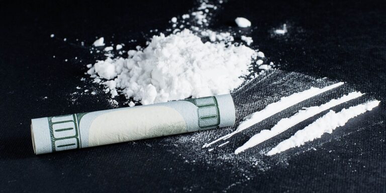 Buy cocaine online Canada at $50/g safe overnight delivery- 24 hrs.